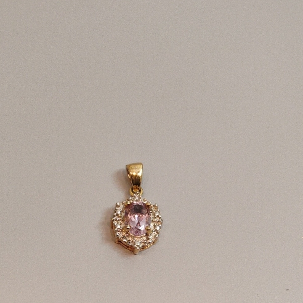 Elegant Gold and Pink Pendant